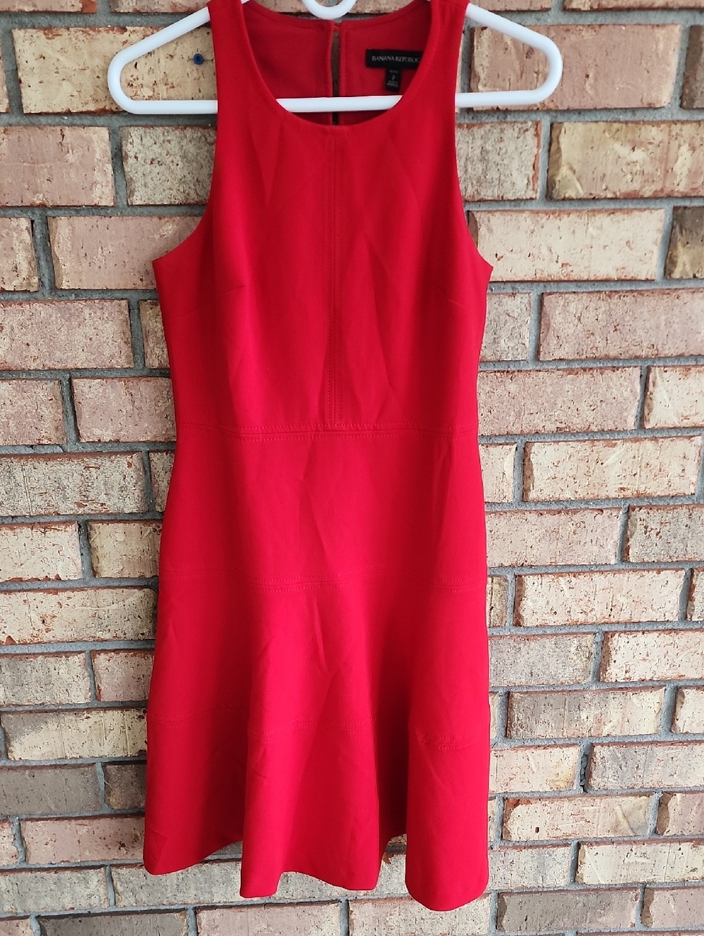 BANANA REPUBLIC Size 2 Petite Red Sleeveless Fit & Flare Dress‎